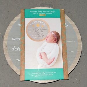 Wooden Baby Welcome Sign - Gray